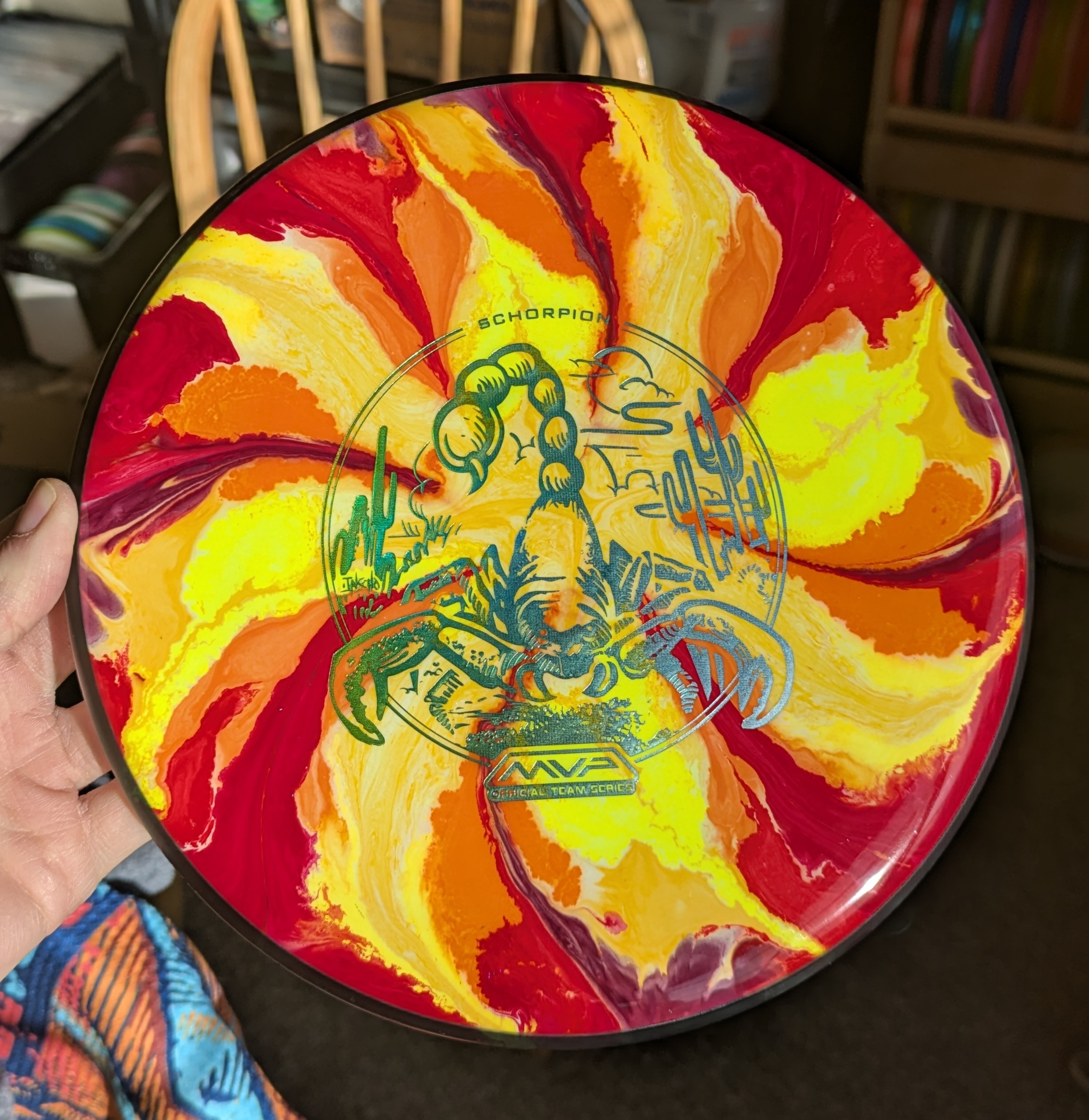 Featured dyed disc design 2